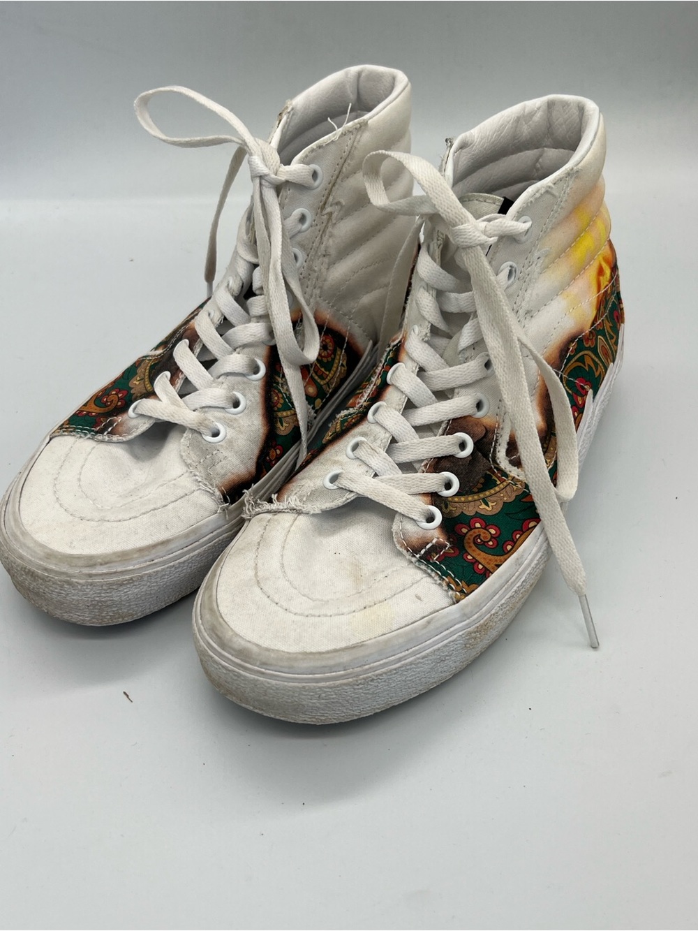 Vans High-Top Lace-UpSneakers in White with Patterned Panels